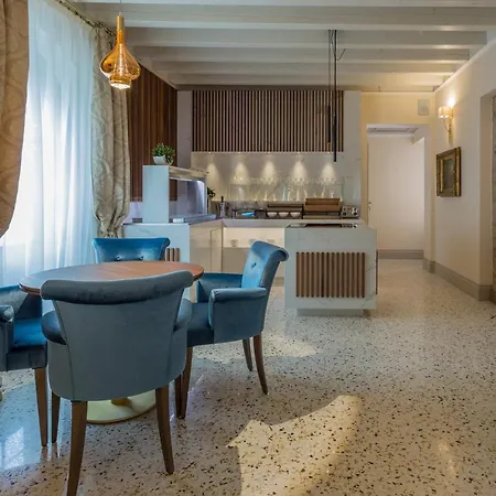 Boutique Zoppi - Adults Only 4* Colognola ai Colli